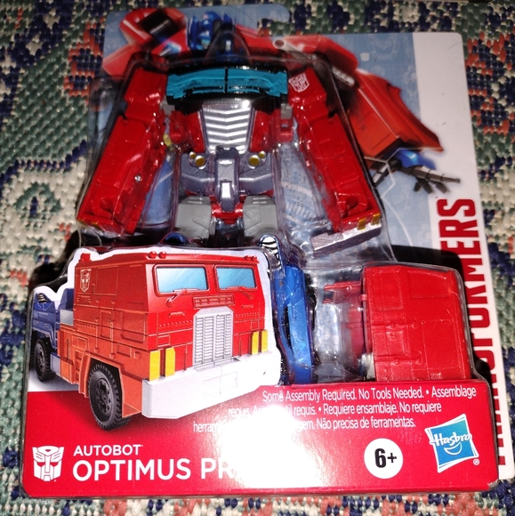 Transformers collectables new never opened - Picture 2 of 12